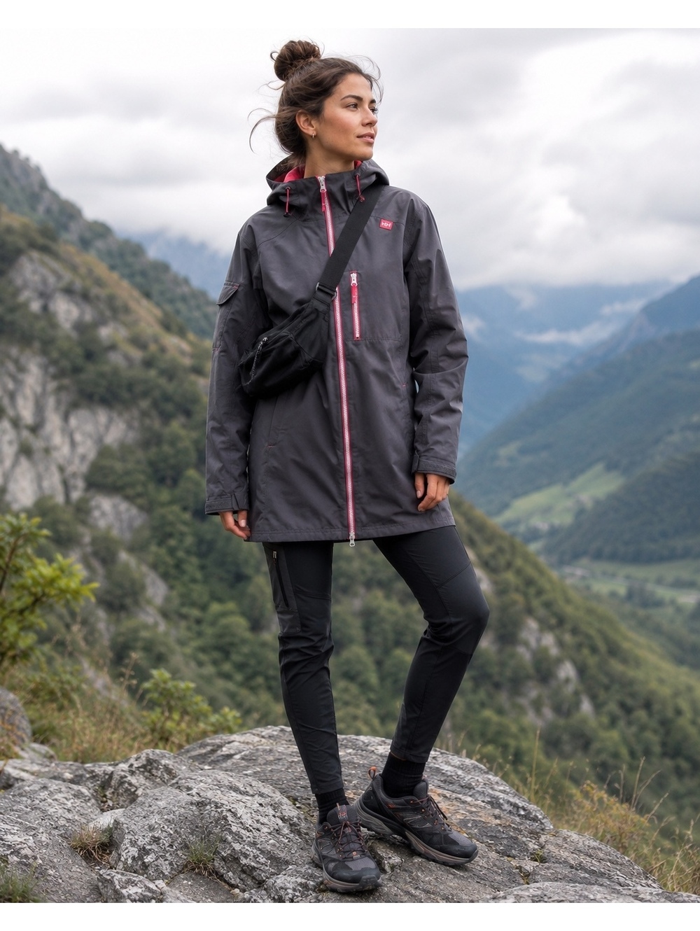 Helly Hansen Long Belfast Women’s L Grey Pink Waterproof Gorpcore Rain Jacket
